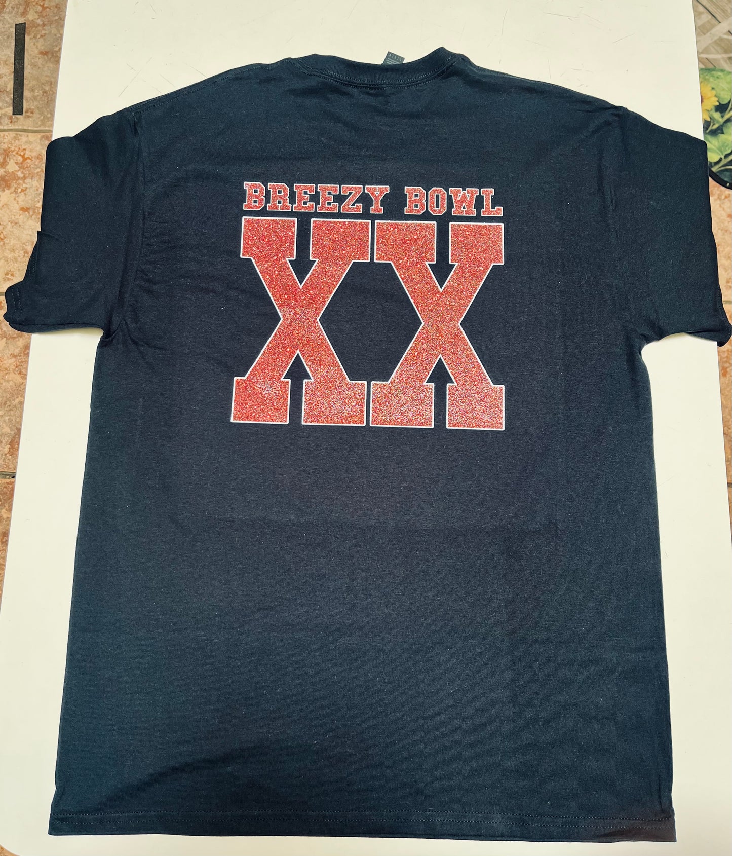 Adult Breezy Bowl Tee - Glitter